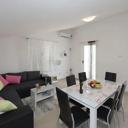 아파트 Family Spacious 스플리트