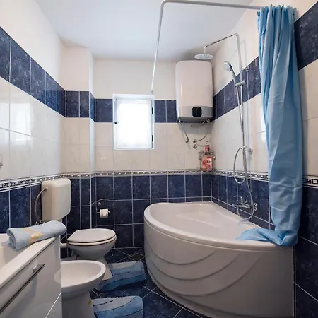 Family Spacious Lägenhet