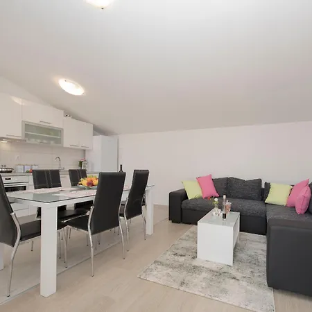 Lägenhet Family Spacious *