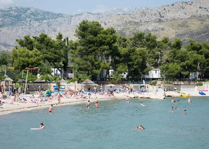 Family Spacious Apartman *