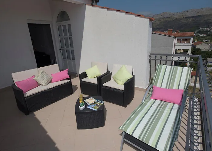 Family Spacious Split