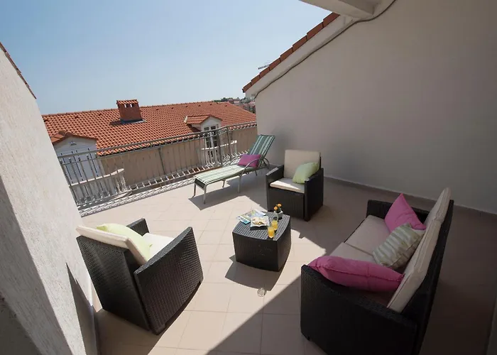 Family Spacious Split